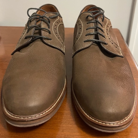 Size 11.5 Johnston & Murphy Brown Sheepskin Lace Ups - Picture 1 of 4